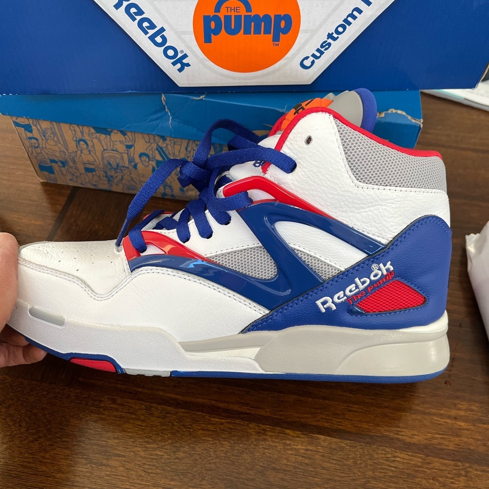 Men’s Reebok Pump Sneakers